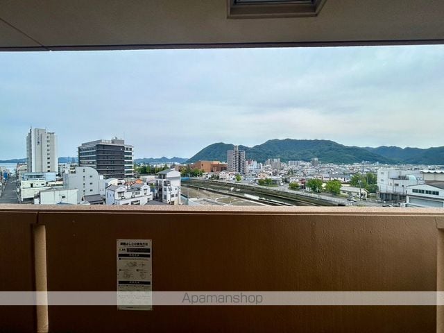 マリンコートIIの内装写真