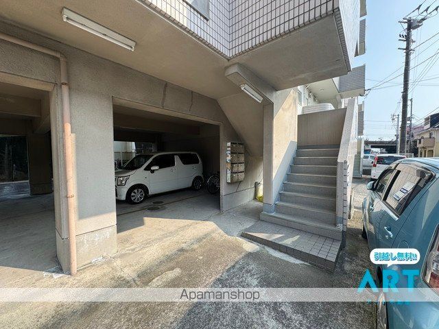 寿ハイツの玄関写真