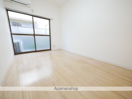 東京都中野区大和町１丁目[1K/16m2]のリビング・居間