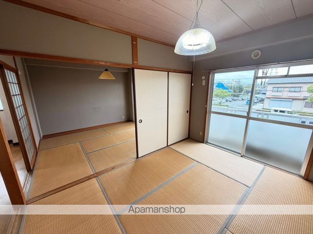 SRSTビルの内装写真