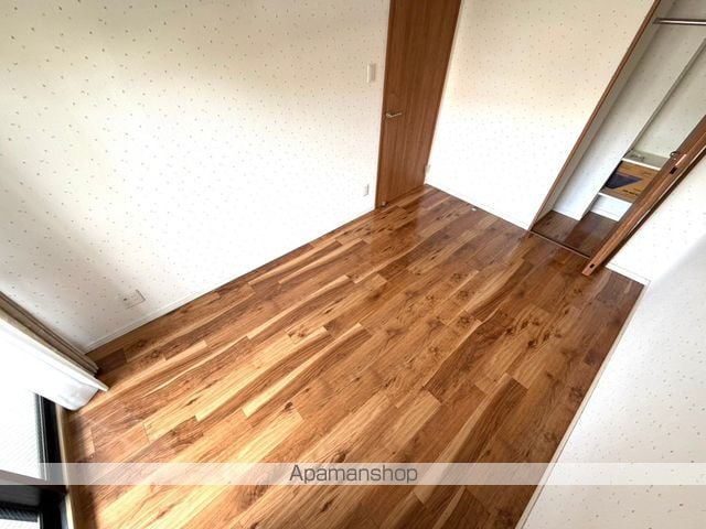 グローリアスヒルズ高蔵寺白山町の内装写真
