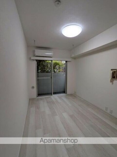 パレＴＯＨＯ用賀[1R/16.95m2]のリビング・居間