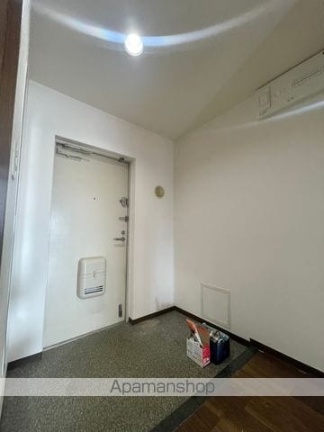 フォレスタ育和の内装写真