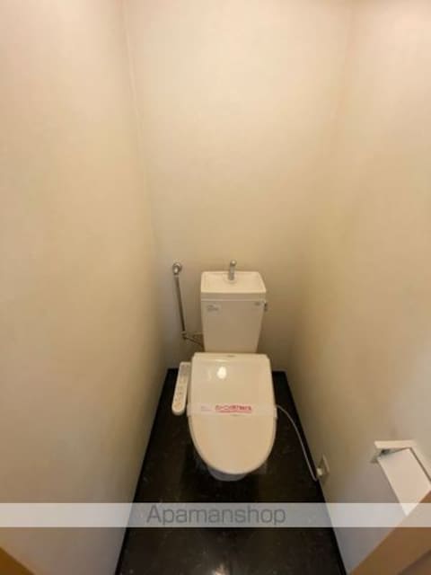 メゾンクロダ壱番館[3LDK/67.81m2]のトイレ