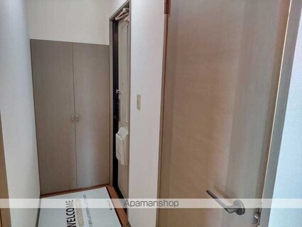 プレジャーＩＩ　Ｂ棟[2LDK/53.72m2]の玄関