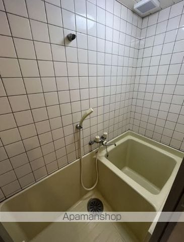 ウイング山愛の内装写真