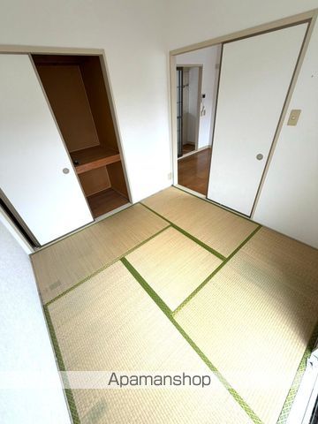フローラル木花台2棟の内装写真