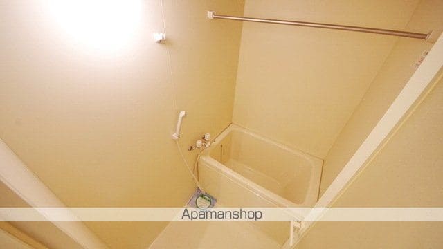 シャテロハイツ弐番館の内装写真