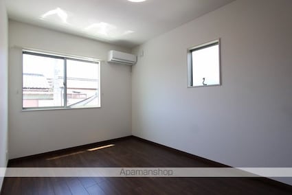 エスグラント三園町[2LDK/68.3m2]の内装2