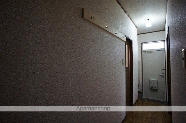 長岡市 2階建 築30年の内装写真
