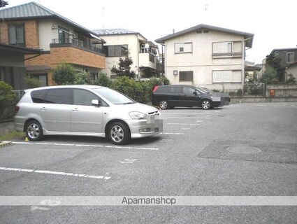 クレストパレス参番館[2DK/39.74m2]のエントランス