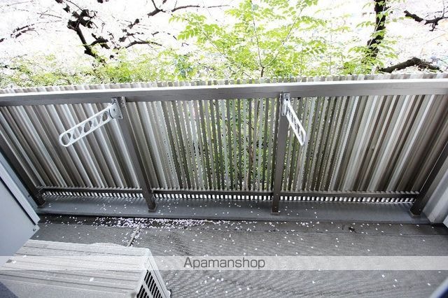 アールコート早稲田[1K/25.11m2]のバルコニー