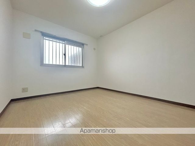 グレースランドIIの内装写真