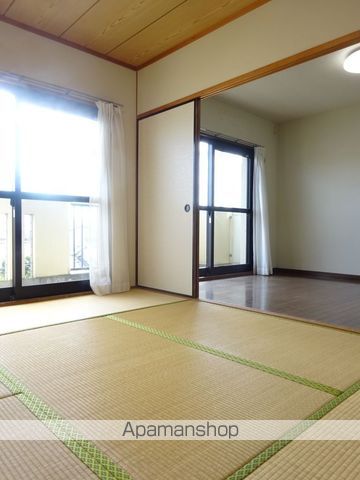 ルミエール浜Iの内装写真