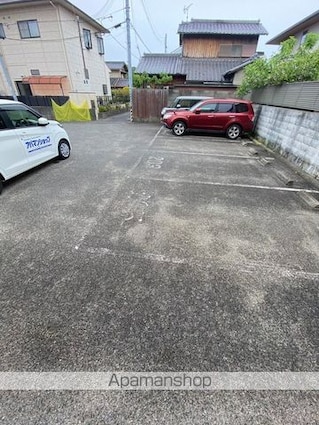 和歌山県和歌山市東高松２丁目[2DK/43.01m2]の駐車場3