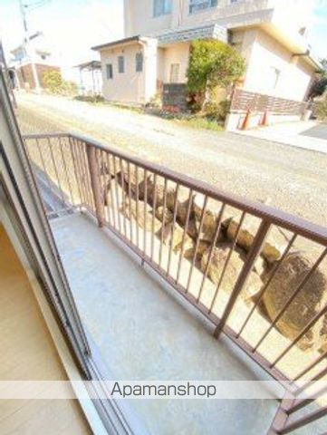 ハッピー8 Eの内装写真