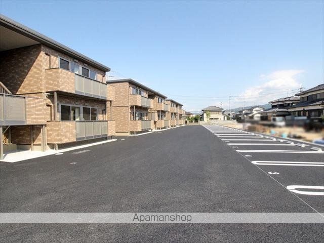 エトワール アジュテのその他写真