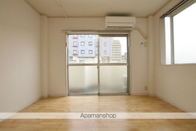 リファレンス大濠西の内装写真