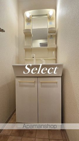 ルシオン関内の内装写真