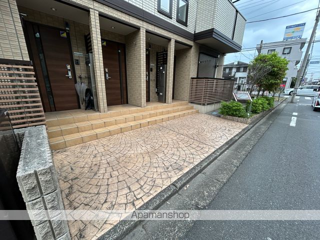 リヴェールの玄関写真