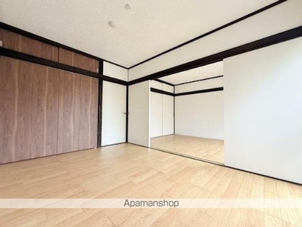 清水マンション[2DK/40m2]の内装2