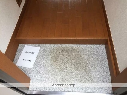 ライフピアマノワール[1R/10.5m2]の玄関