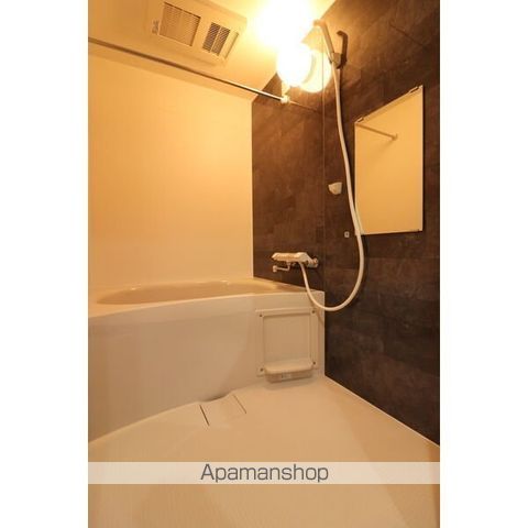 ZEPPELINの内装写真