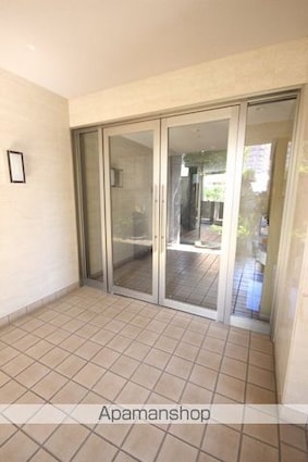 ルネス　プレミール[1K/33.15m2]のエントランス