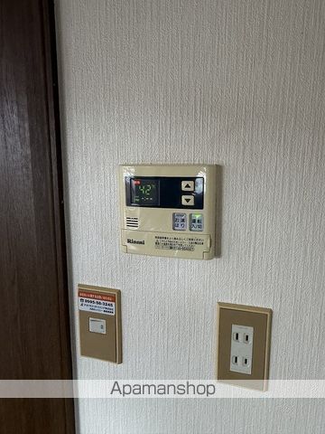 隼人町小田貸家の内装写真