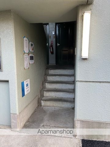 サンライト東刈谷の玄関写真