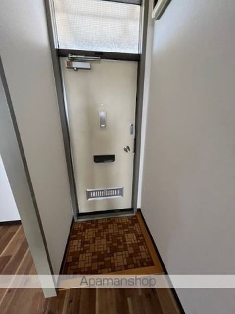 シティハイツタムラ[2DK/40m2]の玄関