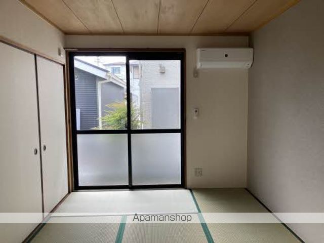 ファミール前島IIの内装写真