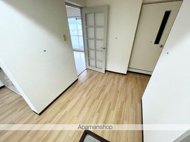 マンション平津の内装写真