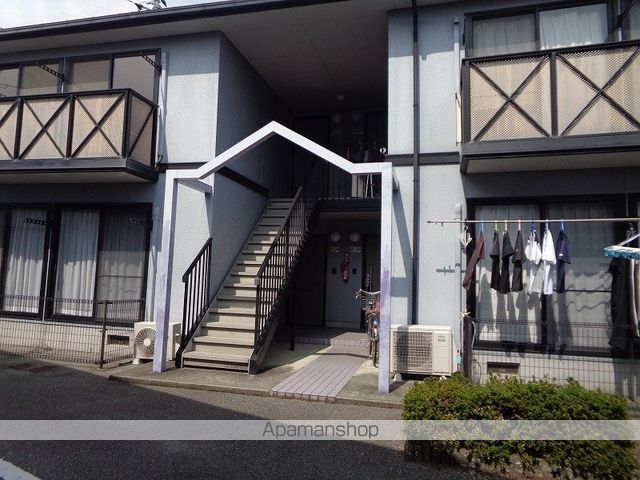 パークサイド328 Bの玄関写真