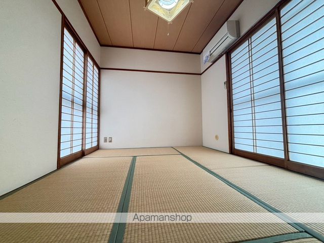 リィージュ石金の内装写真