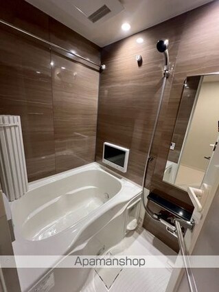 東京都中野区弥生町５丁目[1K/25.56m2]のバス