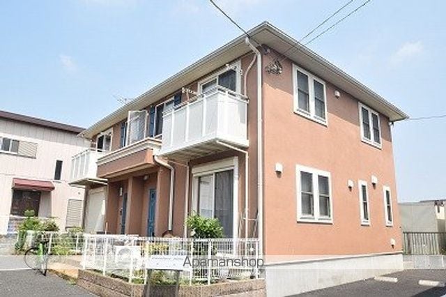 コンフォートヒルズC棟の外観写真