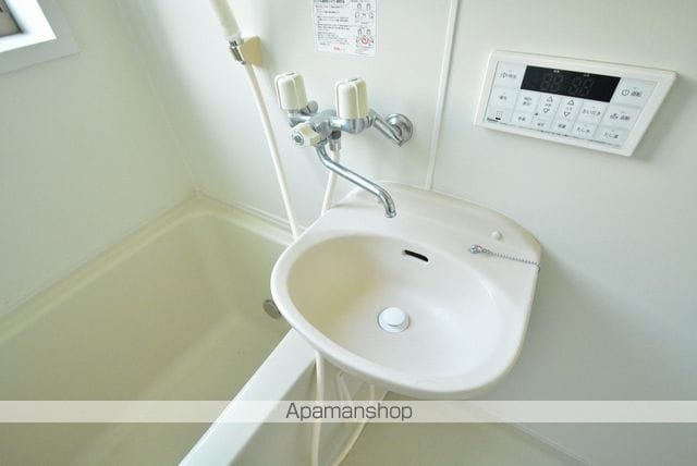 apartment 宮城県宮城郡松島町高城字帰命院下一15-14
高城の賃貸情報を見る
物件地図