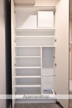 東京都目黒区東山２丁目[1K/26.27m2]の内装1