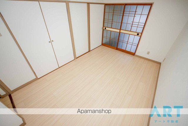 聖和ハイツ 西棟の内装写真