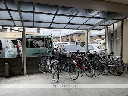 ヴィラ鯉ノ丸　Ⅱ[2DK/40m2]の共用部