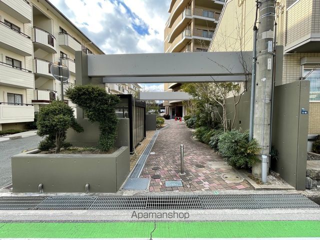 アコール隆豊の玄関写真