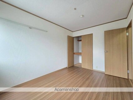 ＯＭＴＥＲＲＡＣＥ日野[3DK/60.28m2]の内装4