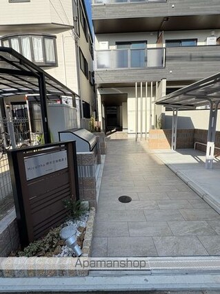 ヒカルサ堺市文珠橋通Ⅱ[1K/27.02m2]のエントランス3