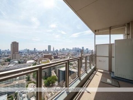 プライムアーバン新宿夏目坂タワーレジデンス[1DK/49.28m2]のバルコニー