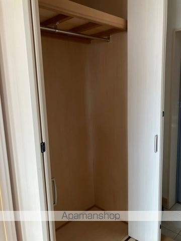 リバーハイツ二葉の内装写真