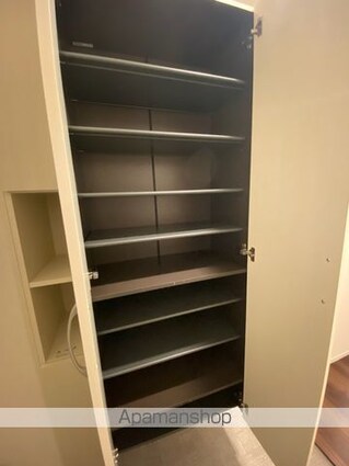 ヴェルクレール[2LDK/65.8m2]の内装4