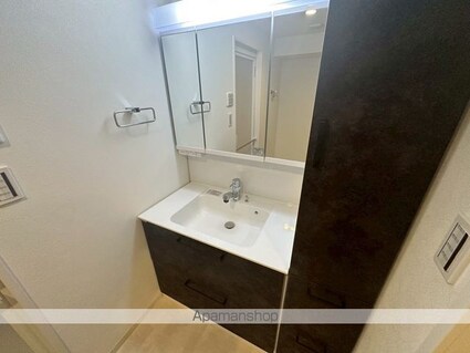 愛知県名古屋市北区志賀町４丁目[2LDK/71.2m2]の内装3