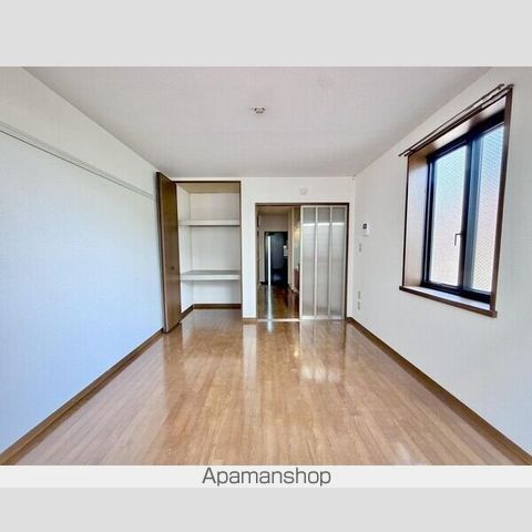 新坂壱番館の内装写真