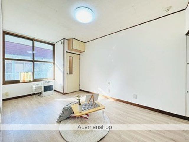 セブン南郷の内装写真